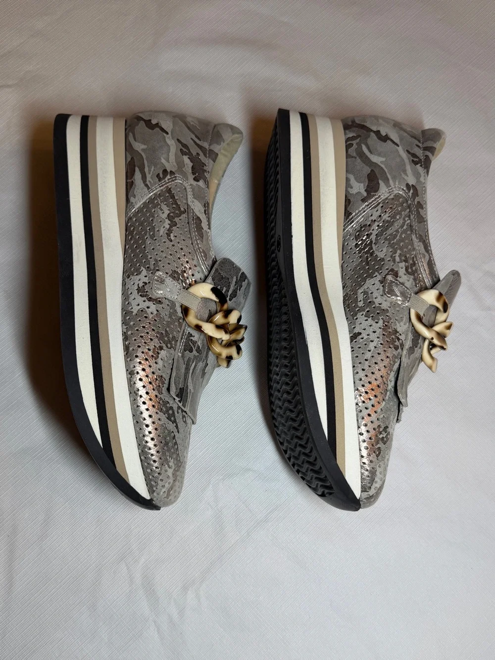Softwaves Cadie Metallic Camo Platform Sneaker Loafer 38 US 7.5 8 NWOB